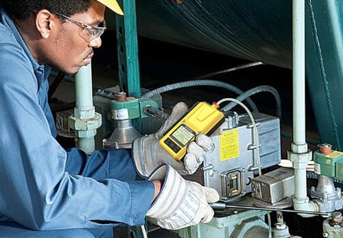 便攜式氨基二甲烷檢測儀?