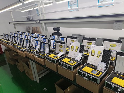 伸縮探桿式便攜多合一氣體檢測儀